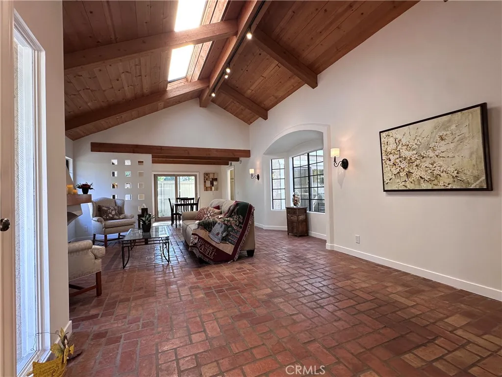19 Willowgrove, Irvine, California 92604 home-pic-15