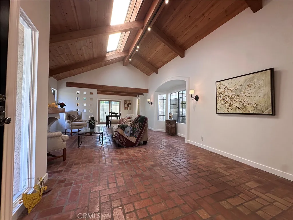 19 Willowgrove, Irvine, California 92604 home-pic-13