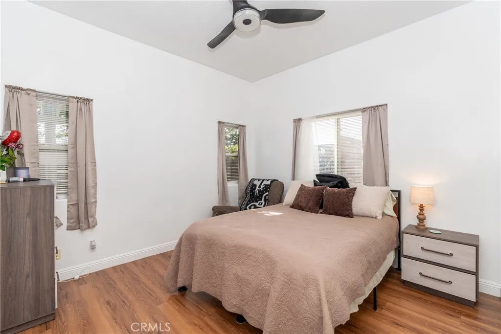 1830 Calaveras Road, Pinon Hills, California 92372 home-pic-16