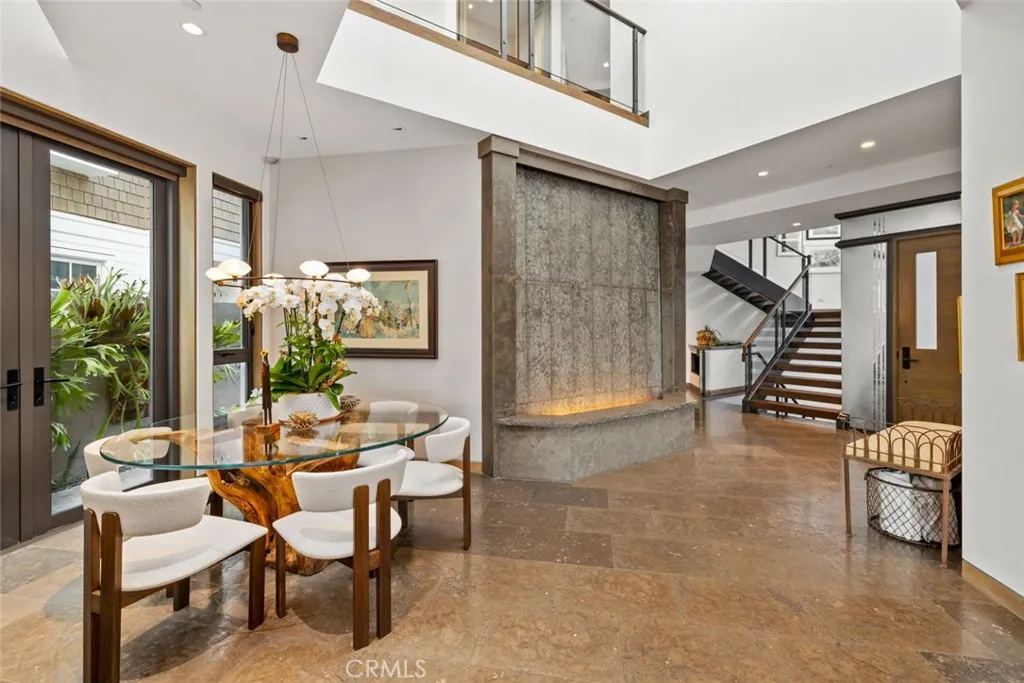 8 Beacon Bay, Newport Beach, California 92660 home-pic-5