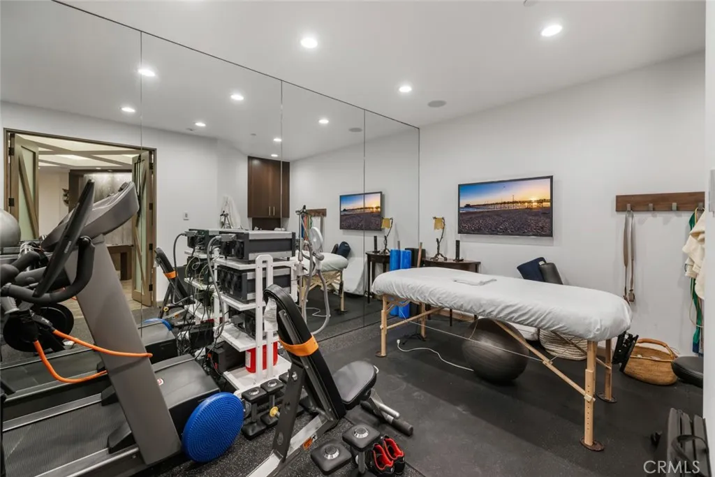8 Beacon Bay, Newport Beach, California 92660 home-pic-49