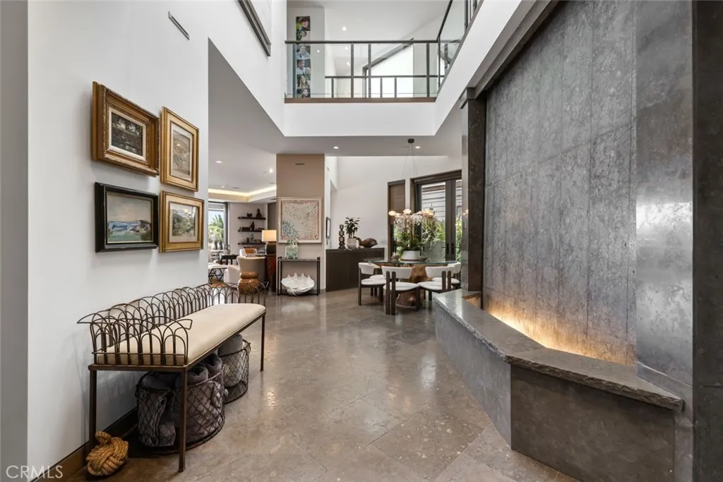 8 Beacon Bay, Newport Beach, California 92660 home-pic-17