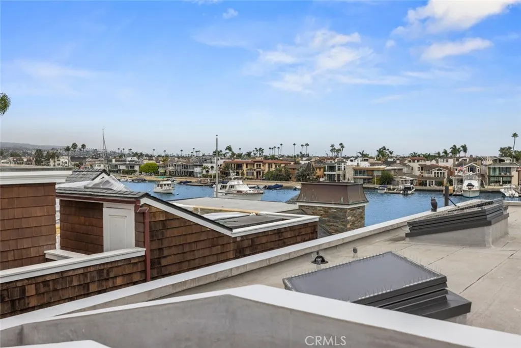 8 Beacon Bay, Newport Beach, California 92660 home-pic-62