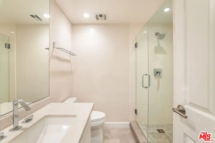 818 N Doheny Drive 607, West Hollywood, California 90069