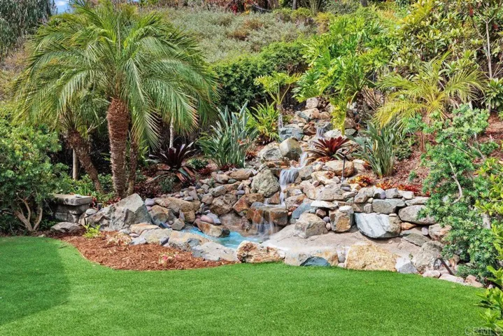 2946 Crystal Ridge Road, Encinitas, California 92024