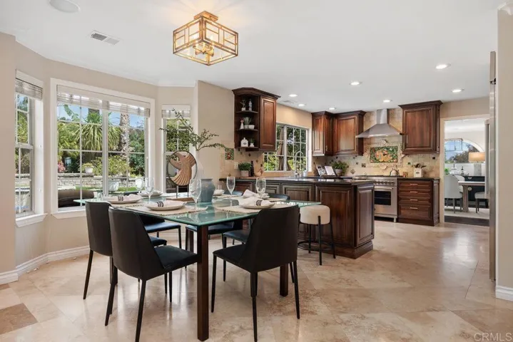 2946 Crystal Ridge Road, Encinitas, California 92024