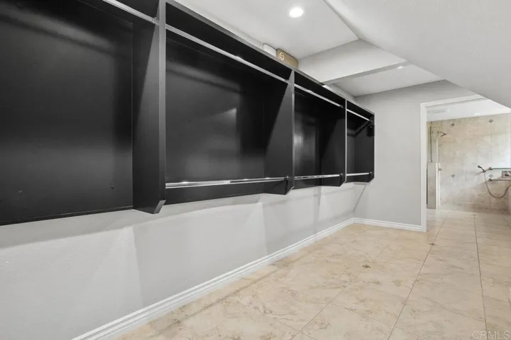 2946 Crystal Ridge Road, Encinitas, California 92024