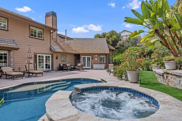 2946 Crystal Ridge Road, Encinitas, California 92024