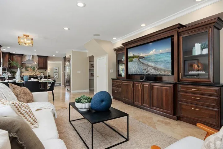 2946 Crystal Ridge Road, Encinitas, California 92024