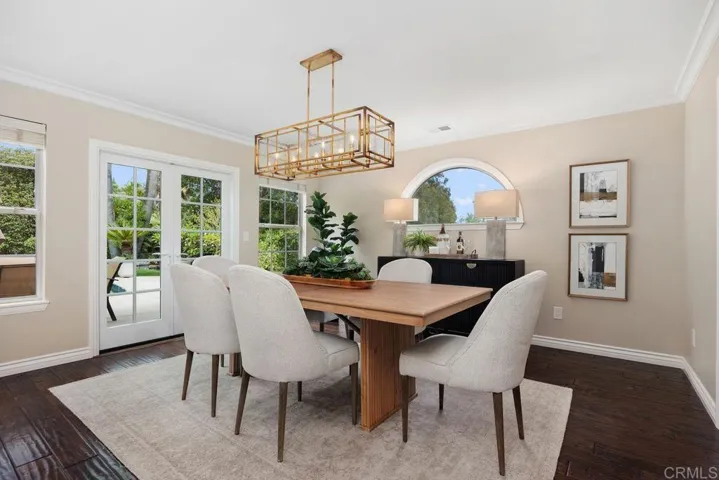 2946 Crystal Ridge Road, Encinitas, California 92024