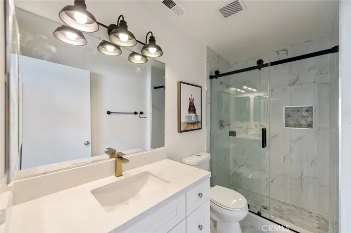 2038 S Bon View Avenue A, Ontario, California 91761