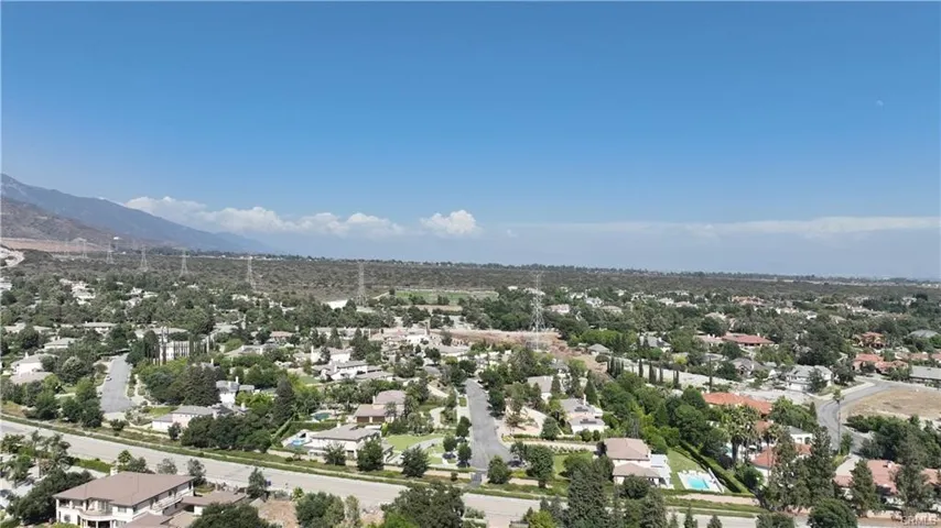 4064 Olive Knoll Place, Claremont, California 91711