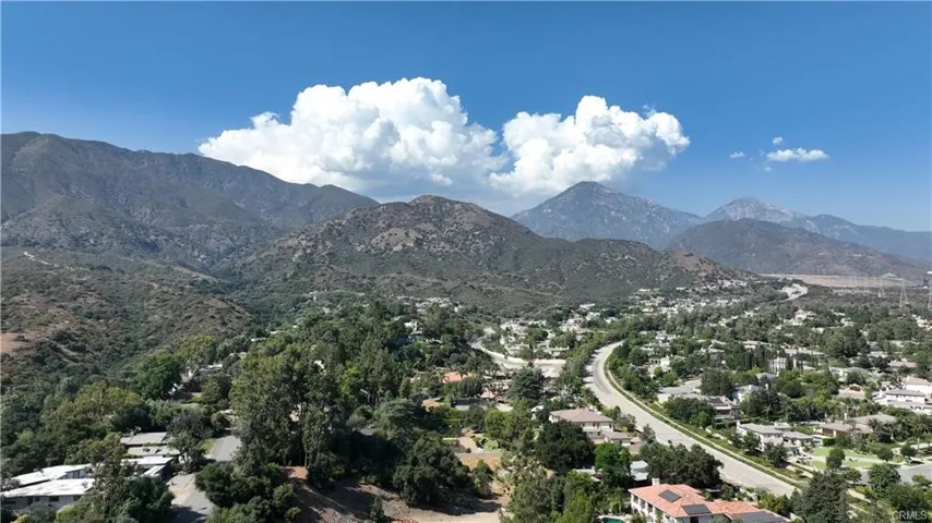 4064 Olive Knoll Place, Claremont, California 91711