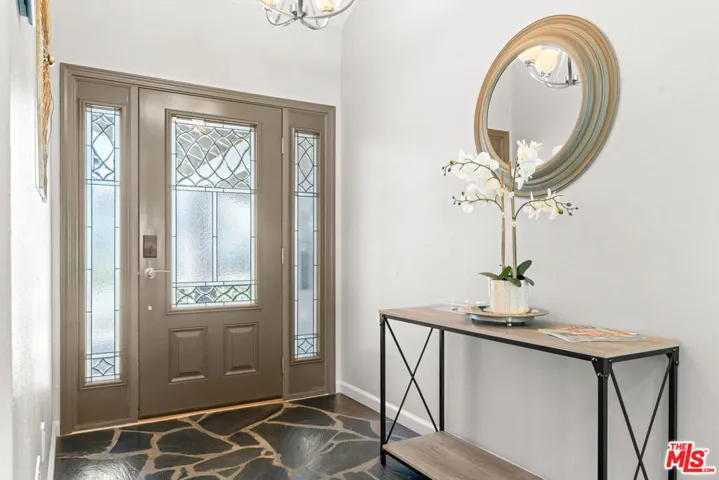 23236 Via Calisero, Valencia, California 91355