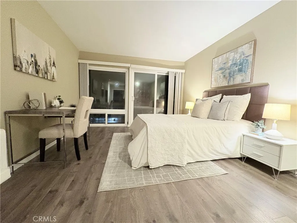 710 Mariners Island Boulevard 211, San Mateo, California 94404 home-pic-3