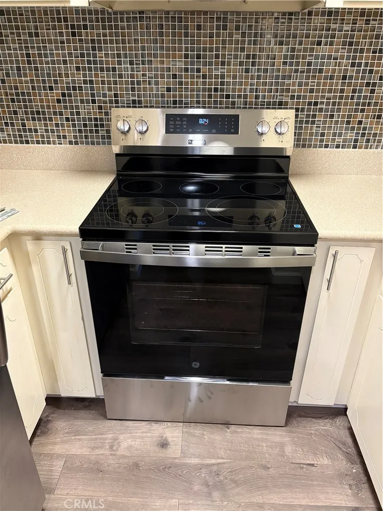 710 Mariners Island Boulevard 211, San Mateo, California 94404 home-pic-7