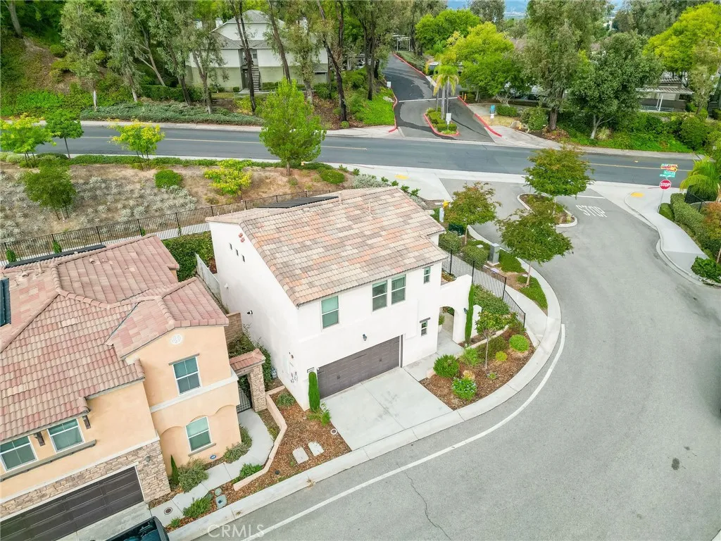42603 Indigo Place, Temecula, California 92592 home-pic-2