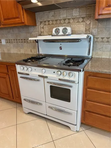 Vintage Stove