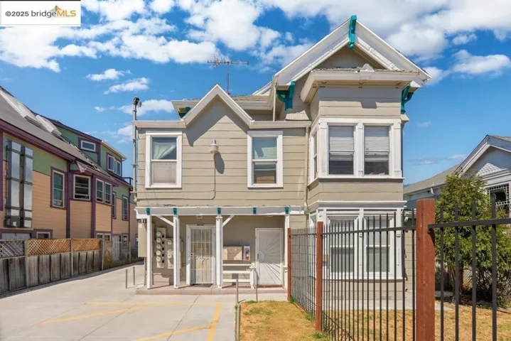 View of front of house with a fenced front yard