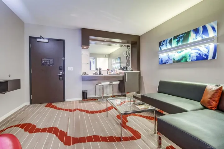 207 5th Ave 442, San Diego, California 92101