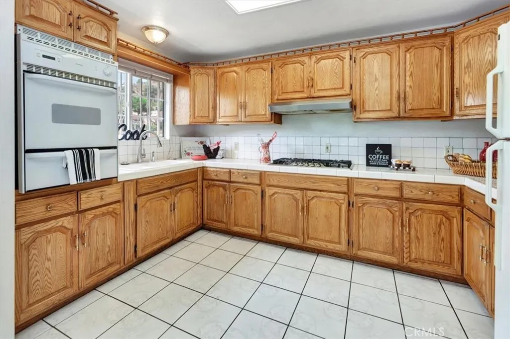 4133 N Mission, Los Angeles, California 90032 home-pic-8