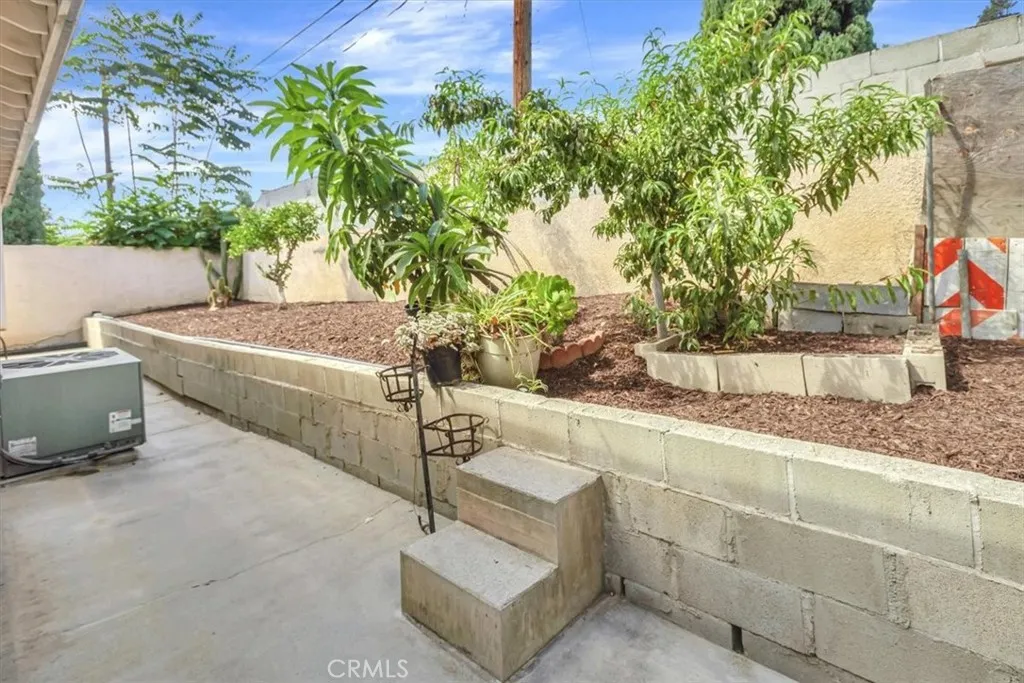4133 N Mission, Los Angeles, California 90032 home-pic-22