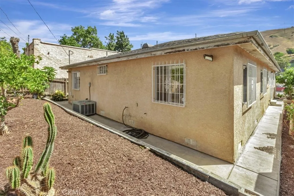 4133 N Mission, Los Angeles, California 90032 home-pic-24