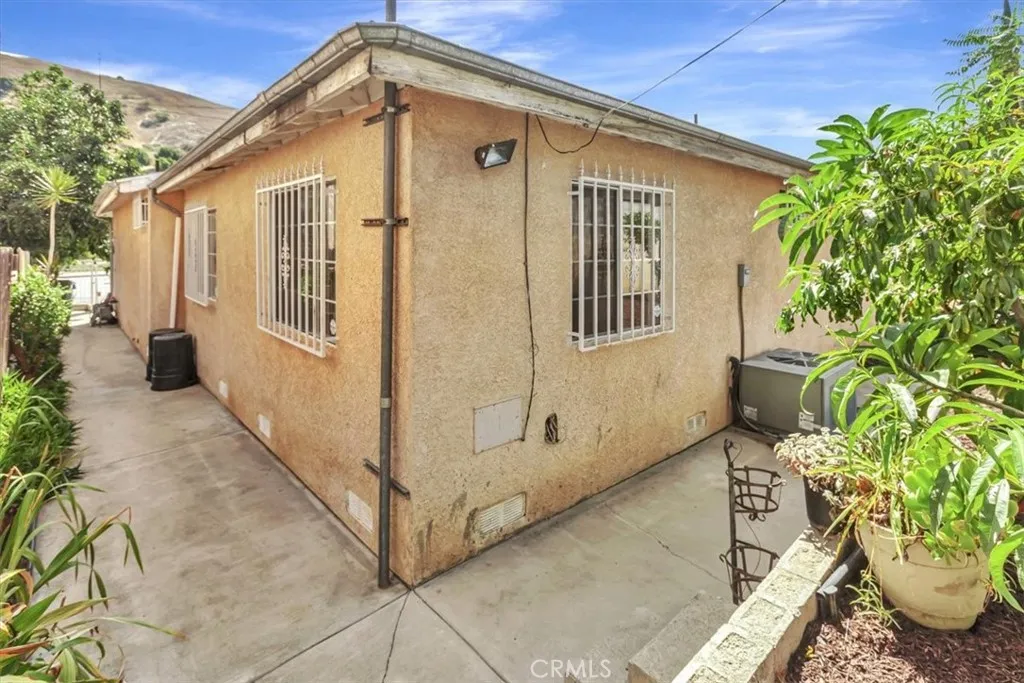 4133 N Mission, Los Angeles, California 90032 home-pic-26