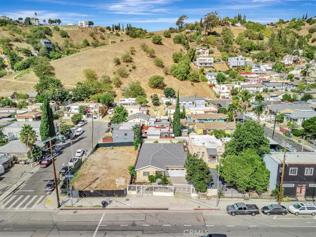 4133 N Mission, Los Angeles, California 90032 home-pic-31