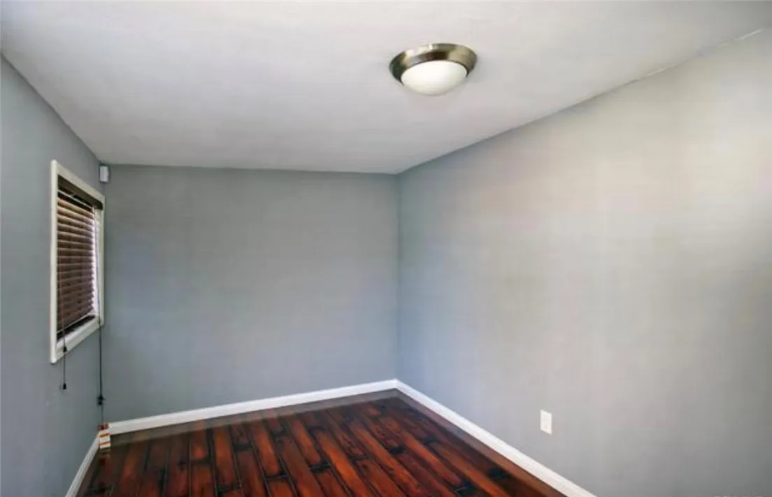 182 Costa Mesa Street, Costa Mesa, California 92627 home-pic-13