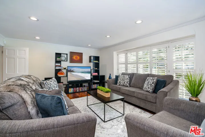 13843 Milbank Street, Sherman Oaks, California 91423