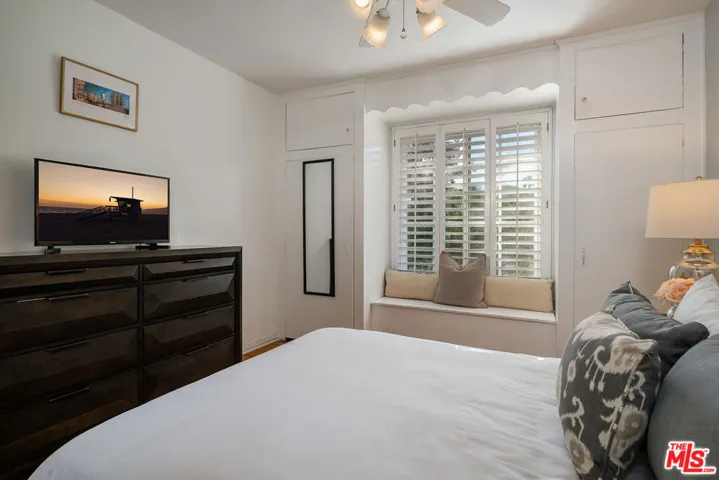 13843 Milbank Street, Sherman Oaks, California 91423
