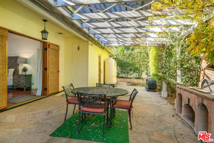 13843 Milbank Street, Sherman Oaks, California 91423