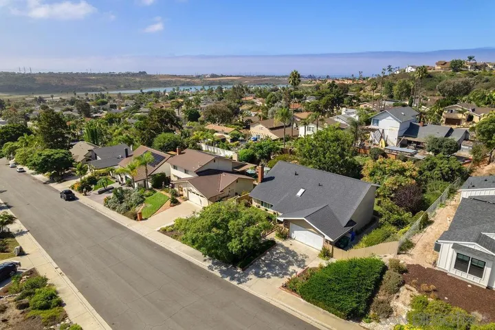 4924 Avila Ave, Carlsbad, California 92008