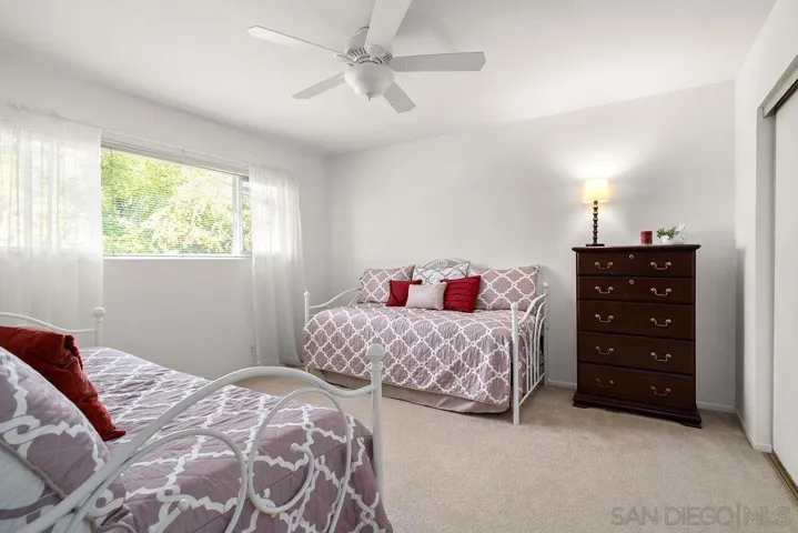 4924 Avila Ave, Carlsbad, California 92008