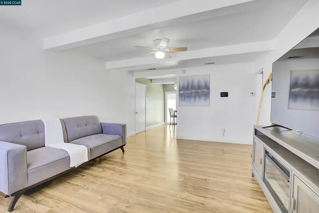 149 Shore Rd, Bay Point, California 94565 home-pic-1