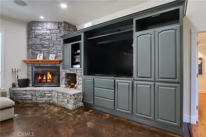 41345 Singing Hills Circle, Ahwahnee, California 93601