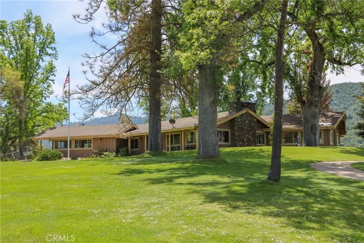 41345 Singing Hills Circle, Ahwahnee, California 93601