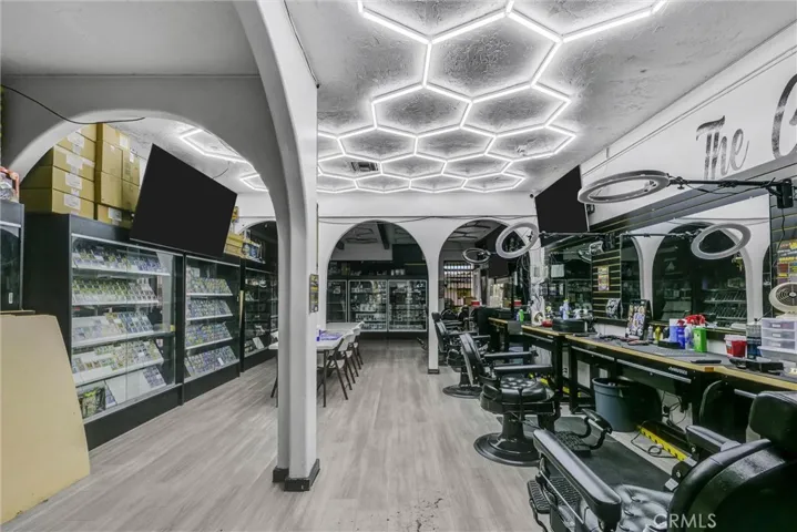 Collectors Kut interior
