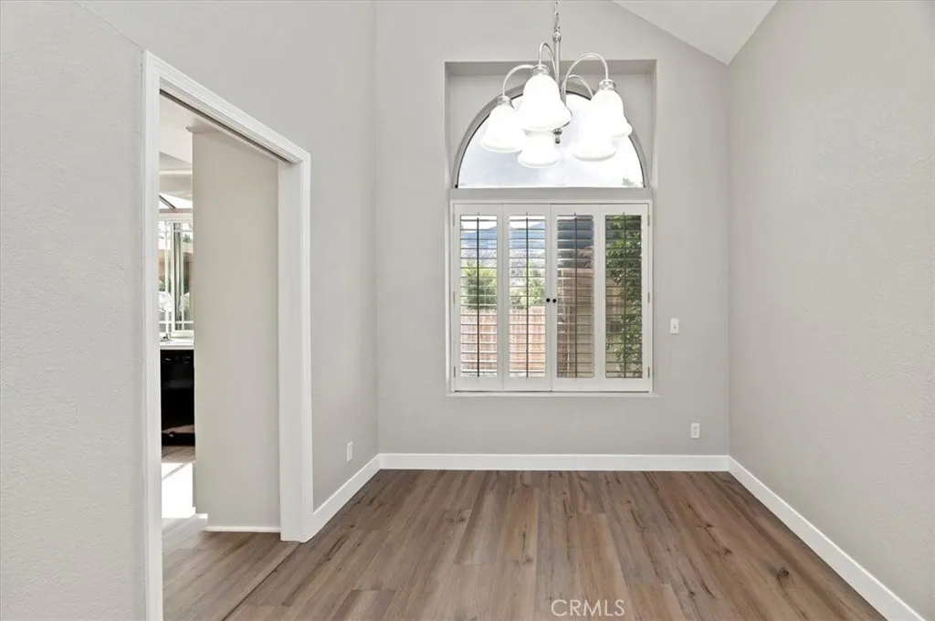 3356 Deaver, Corona, California 92882 home-pic-12