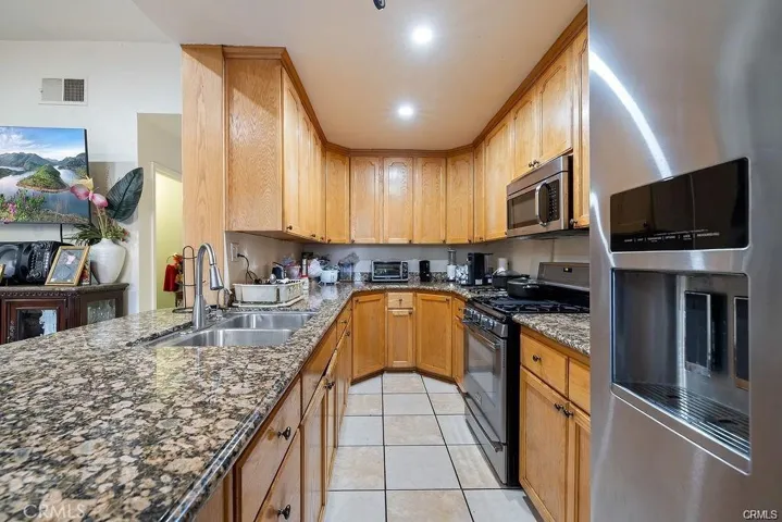 14520 Plummer St. 21, Panorama City, California 91402
