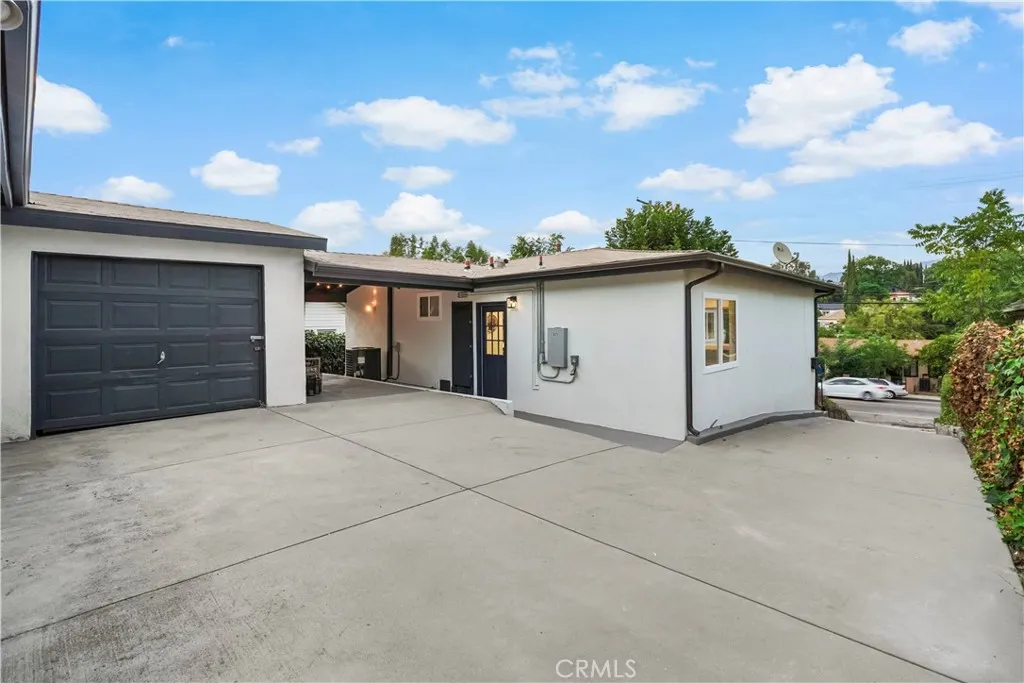 925 El Paso Drive, Highland Park, California 90042 home-pic-25