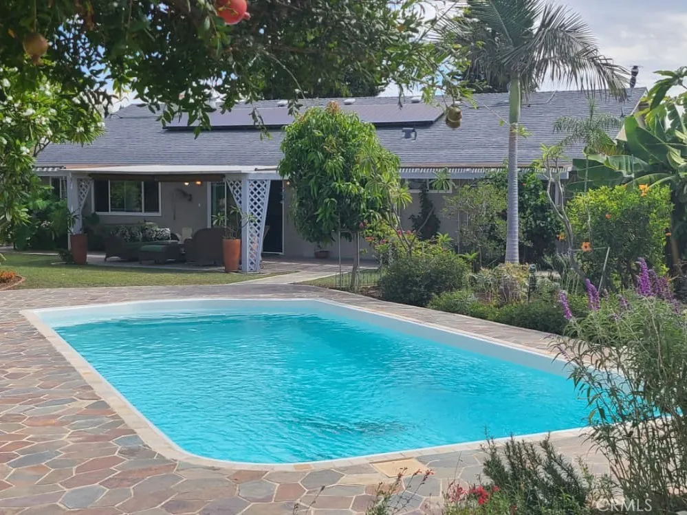 719 Cobb Avenue, Placentia, California 92870 home-pic-2