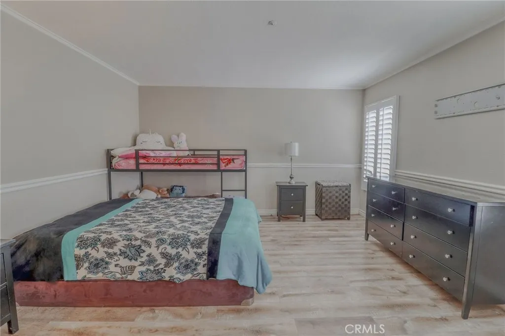 6756 Earhart Avenue, Fontana, California 92336 home-pic-27