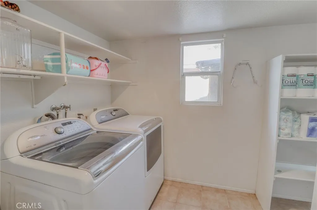 6756 Earhart Avenue, Fontana, California 92336 home-pic-19
