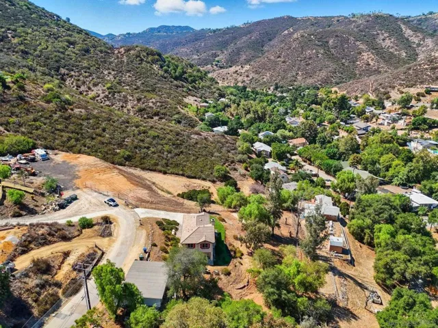 860 Renfro Way, El Cajon, California 92019