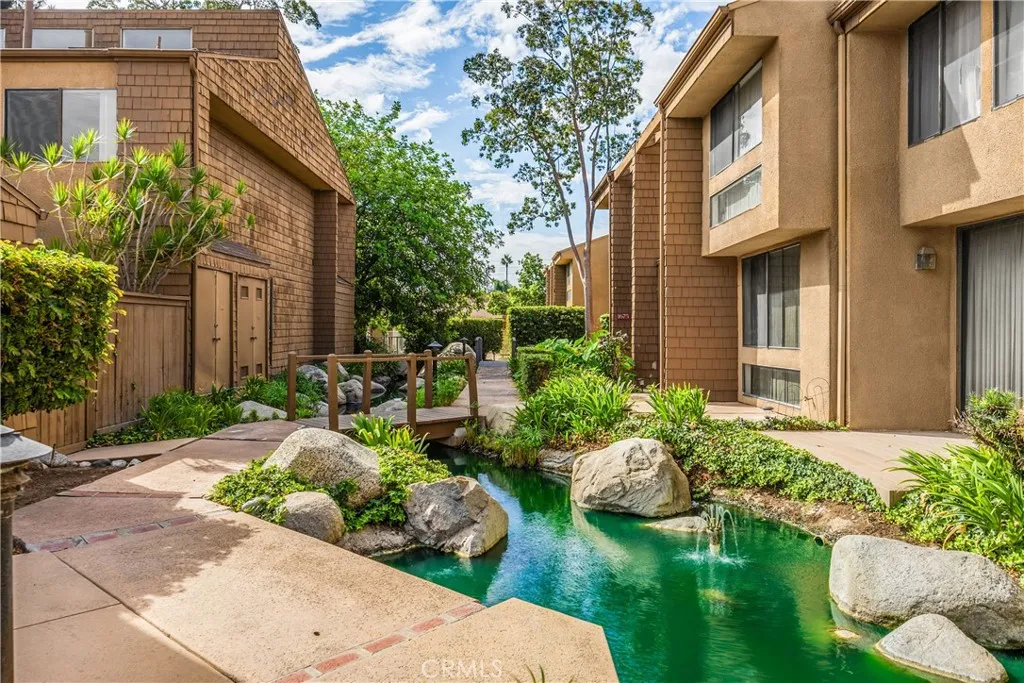 1675 W Lambert Road 22, La Habra, California 90631 home-pic-22