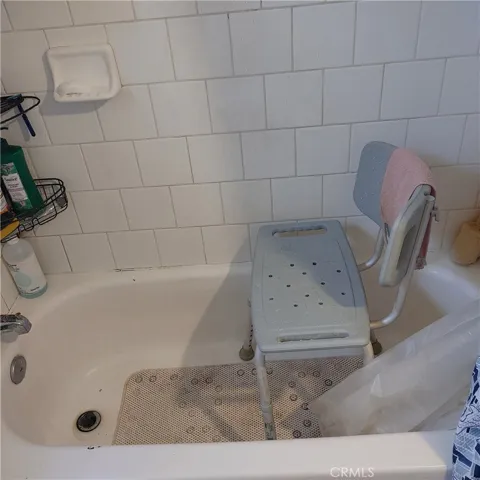4013 bath