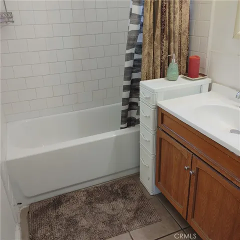 4015 bath 1