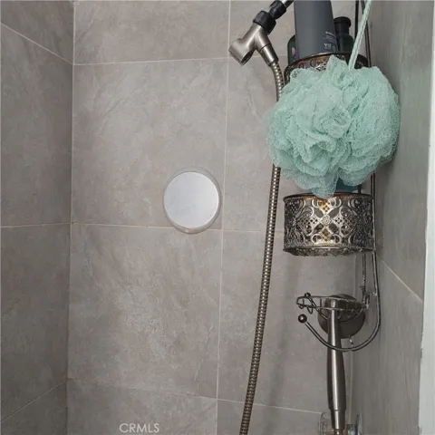 4013-1/2 shower